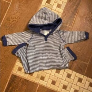 Gap hooded all in one size 3-6 months​​
